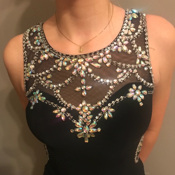 Dresses & Skirts - Prom dress size 2